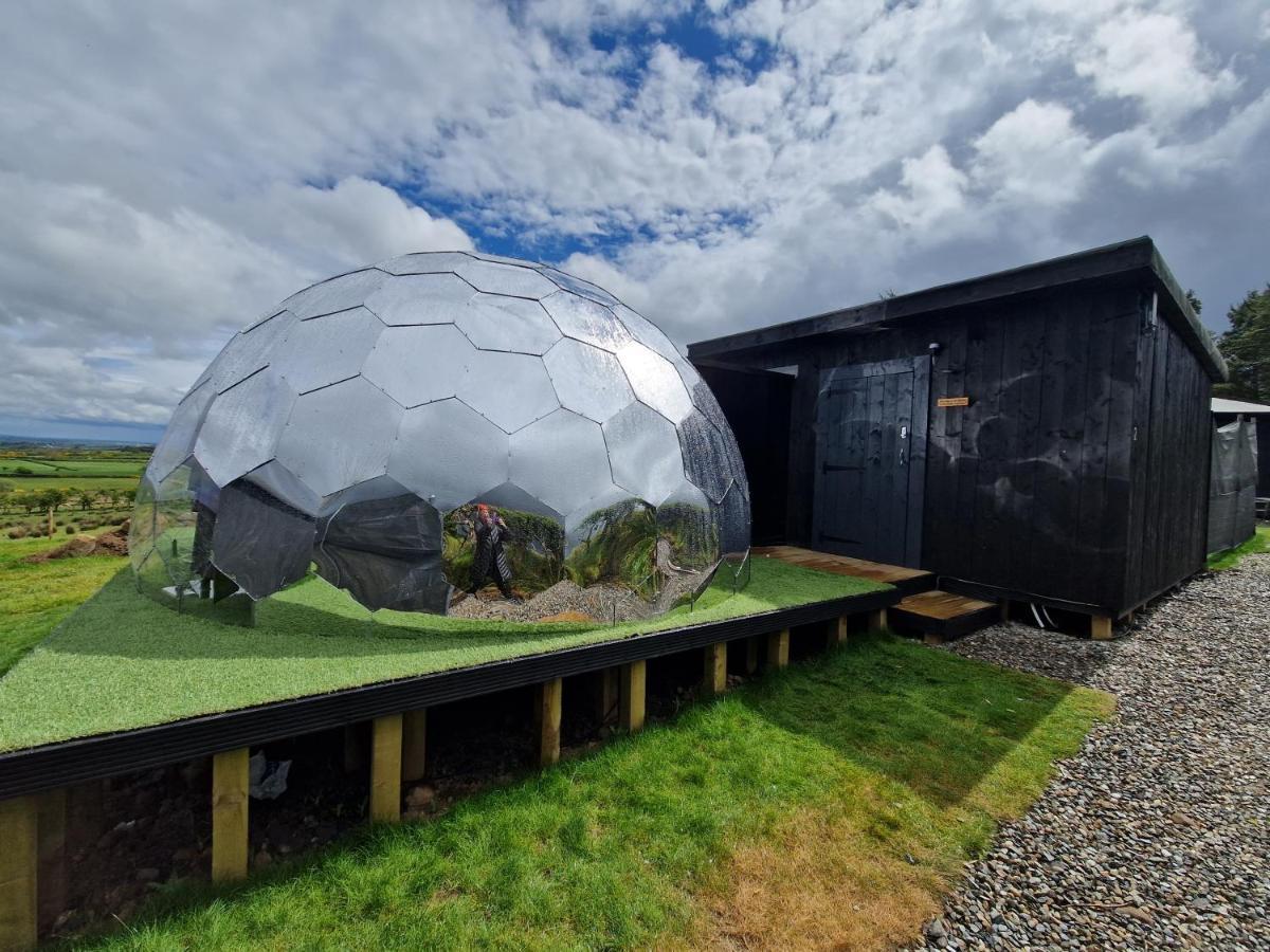 Glamping Domes Hotel Articlave ภายนอก รูปภาพ